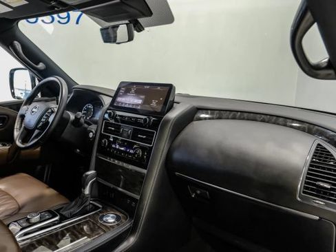 Used 2023 Nissan Armada Platinum w/ Captain's Chairs Package RWD image 16