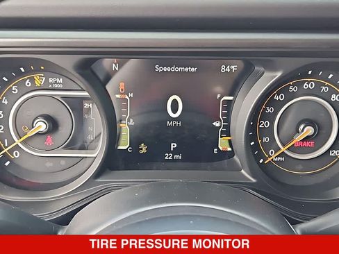 New 2026 Jeep Gladiator Mojave AWD/4WD image 32