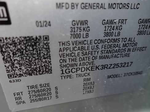 Used 2024 Chevrolet Silverado 1500 LT AWD/4WD image 54
