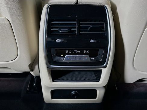 Used 2021 BMW X6 xDrive40i w/ M Sport Package AWD/4WD image 26