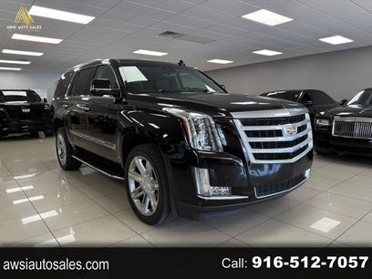 Used 2018 Cadillac Escalade Luxury