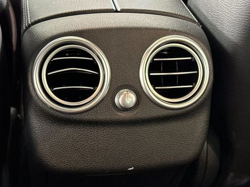 Used 2019 Mercedes-Benz C 300 Sedan image 14