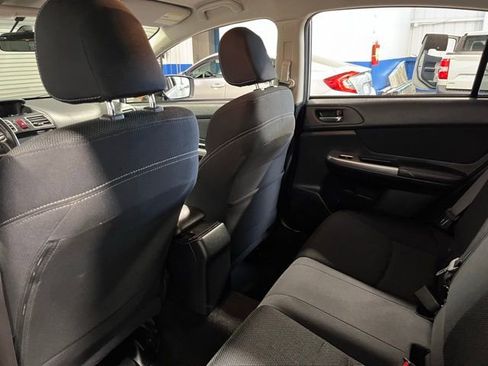 Used 2015 Subaru Crosstrek 2.0i Premium image 17