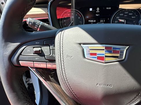 Certified 2025 Cadillac XT6 Premium Luxury w/ Platinum Package FWD image 25
