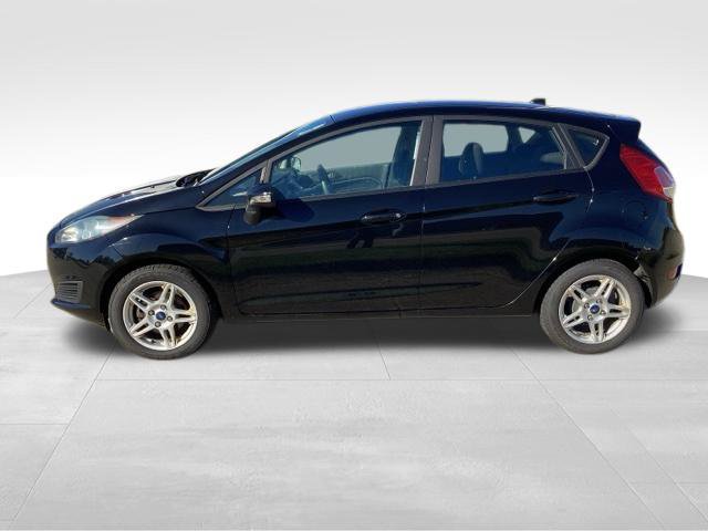 Used 2018 Ford Fiesta SE w/ Cold Weather Package FWD image 1