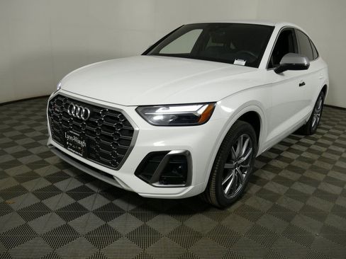Used 2023 Audi SQ5 Premium w/ Convenience Package image 7