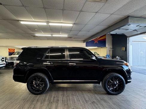 Used 2014 Toyota 4Runner Limited image 4