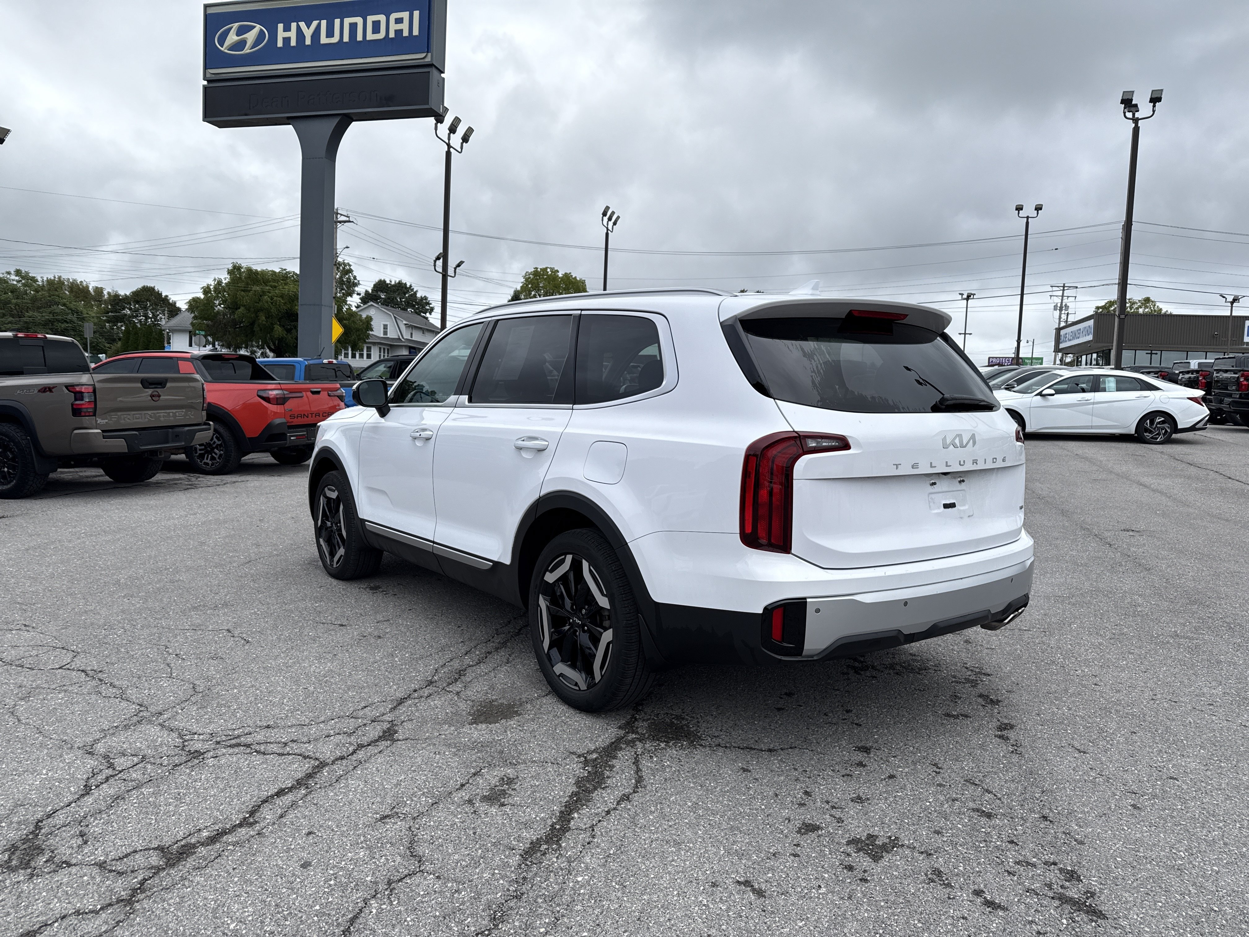 Used 2024 Kia Telluride S w/ S Sunroof Package AWD/4WD image 5