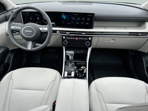 New 2026 Hyundai Tucson SEL FWD image 18