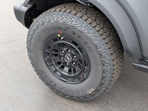 New 2026 Ford Bronco Badlands AWD/4WD image 9