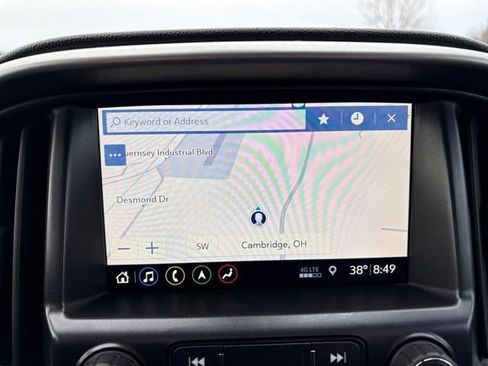 Used 2021 Chevrolet Colorado ZR2 image 16