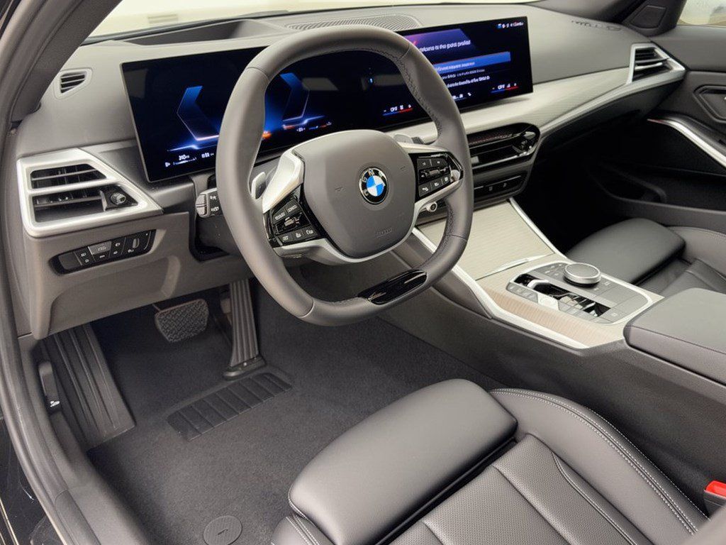 Used 2026 BMW 330i Sedan RWD image 4