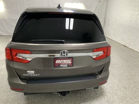 Used 2018 Honda Odyssey EX-L image 7