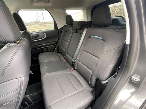 Used 2023 Ford Bronco Sport Badlands image 17