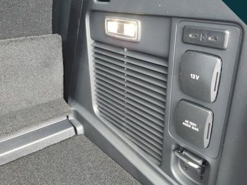 New 2025 Ford Expedition Tremor image 29