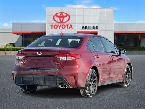New 2026 Toyota Corolla SE image 3