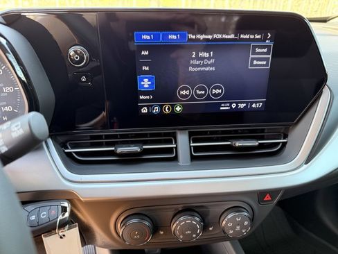 New 2026 Chevrolet Trax LS w/ LS Convenience Package image 19