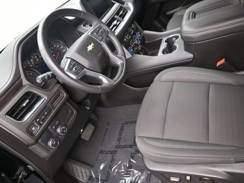 Used 2024 Chevrolet Tahoe LS image 14