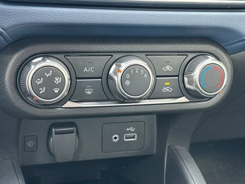 Certified 2025 Nissan Versa SV w/ Trunk Package FWD image 19