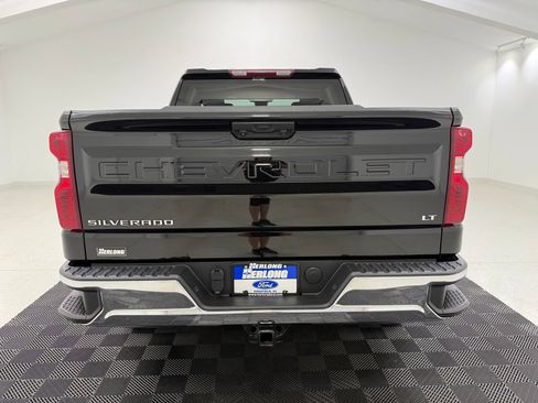 Used 2023 Chevrolet Silverado 1500 LT AWD/4WD image 9