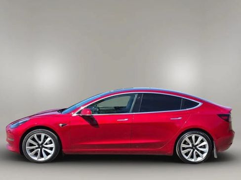 Used 2018 Tesla Model 3 Long Range RWD image 8