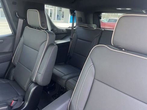 New 2026 Chevrolet Tahoe Premier w/ Sun And Tow Package AWD/4WD image 17
