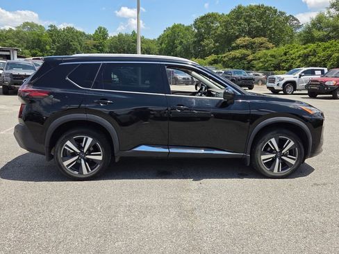 Used 2022 Nissan Rogue SL AWD/4WD image 11