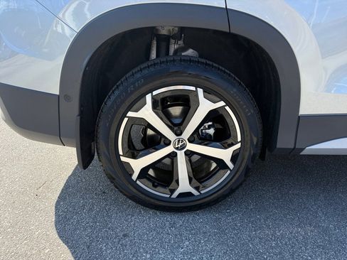 New 2026 Volkswagen Tiguan SE AWD/4WD image 23