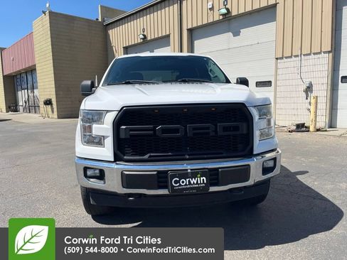Used 2017 Ford F150 XLT AWD/4WD image 9
