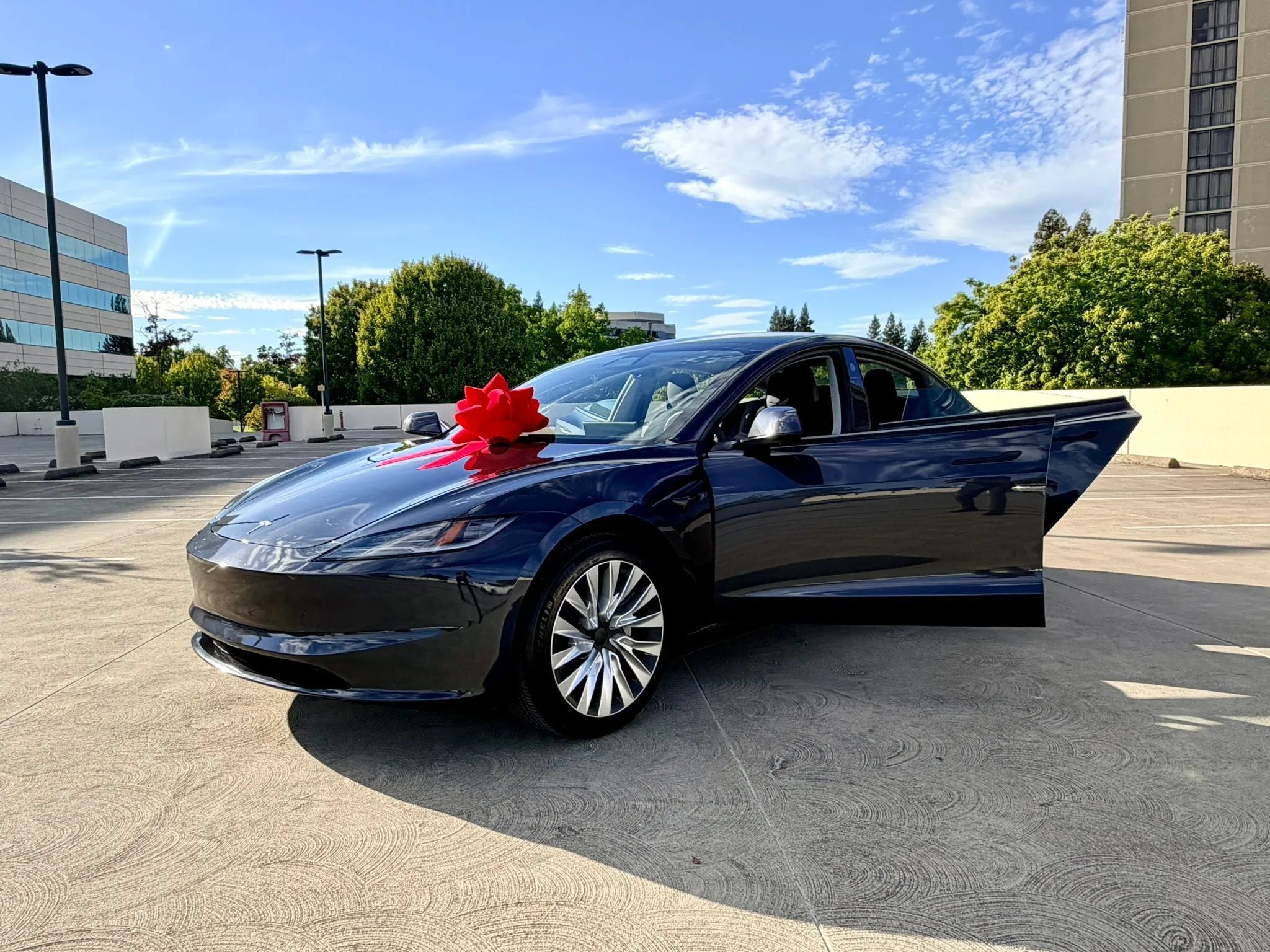 Used 2025 Tesla Model 3 Long Range RWD image 53