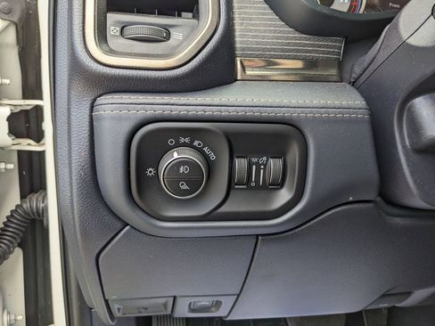 Used 2022 RAM 3500 Limited image 28