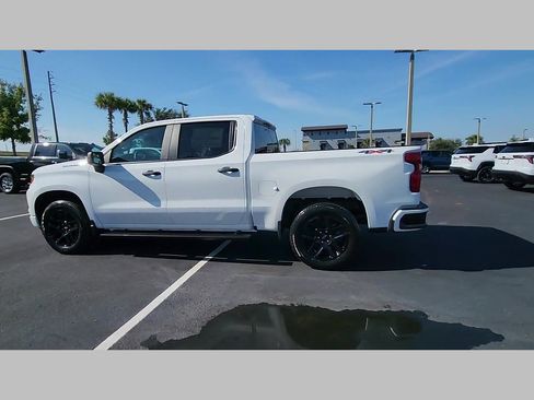 New 2026 Chevrolet Silverado 1500 Custom image 18