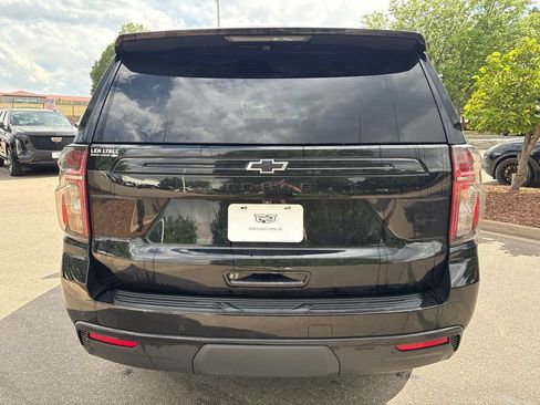 Used 2023 Chevrolet Tahoe Z71 w/ Luxury Package AWD/4WD image 4