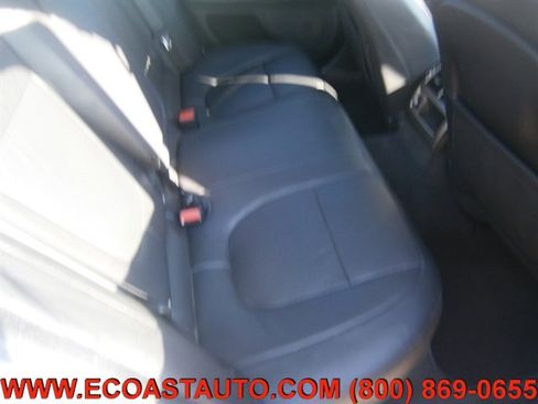 Used 2010 Jaguar XF Premium image 9