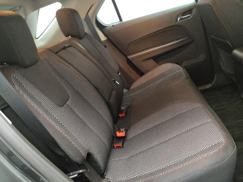 Used 2017 Chevrolet Equinox LS FWD image 19