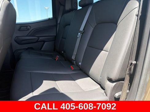 Used 2025 Chevrolet Colorado Trail Boss AWD/4WD image 13
