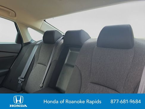 Used 2025 Honda Accord LX image 16