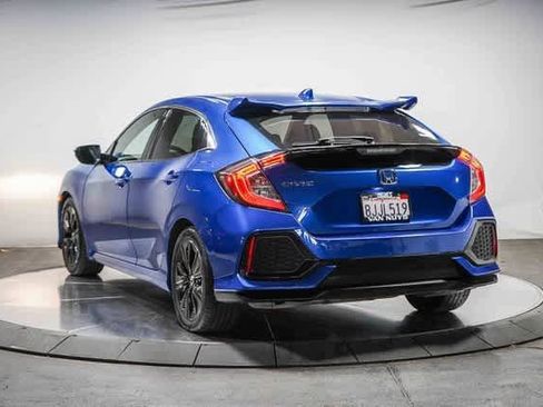 Used 2018 Honda Civic EX image 2