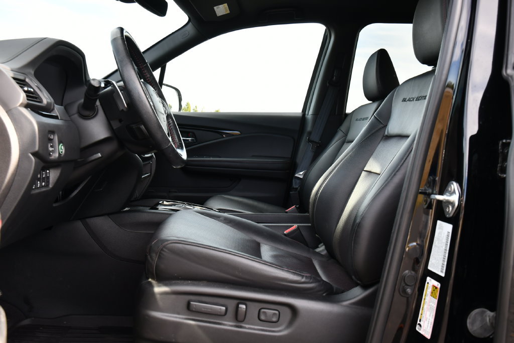 Used 2023 Honda Ridgeline Black Edition image 14