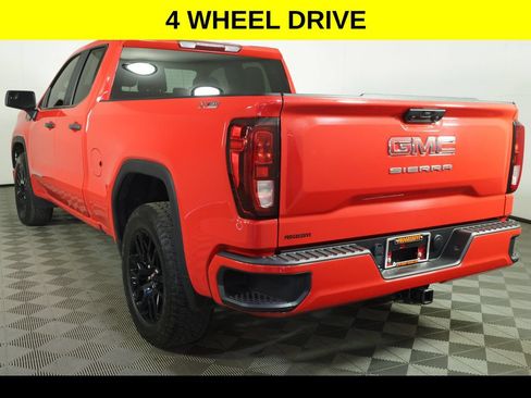 Used 2023 GMC Sierra 1500 Pro w/ Graphite Edition AWD/4WD image 4
