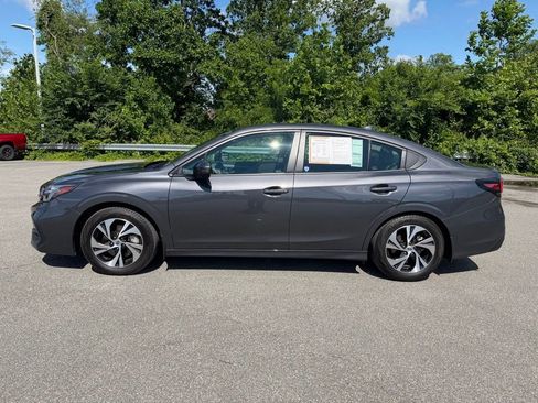 Used 2025 Subaru Legacy Premium AWD/4WD image 4
