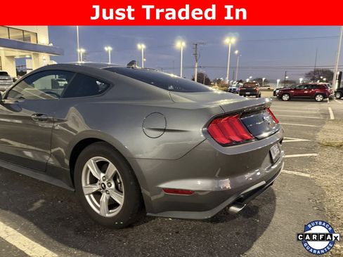 Used 2021 Ford Mustang Coupe image 6