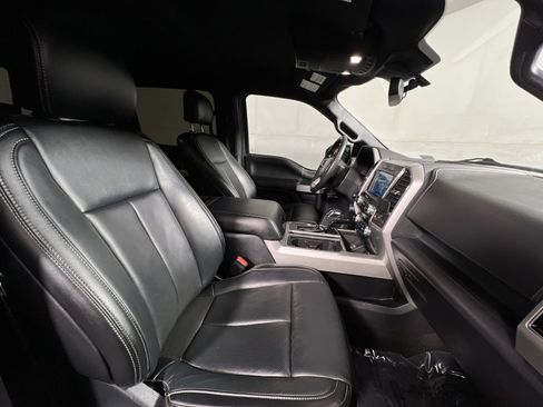 Used 2019 Ford F150 Lariat w/ Equipment Group 502A Luxury image 25