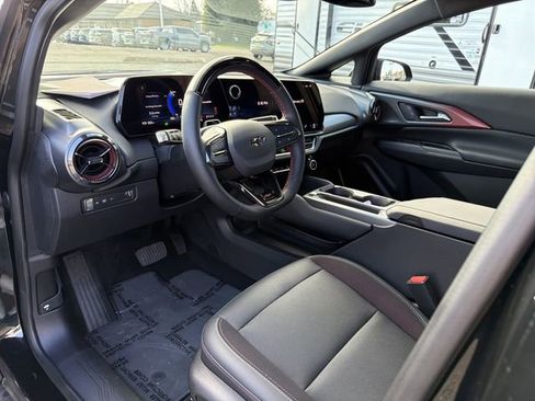 Certified 2024 Chevrolet Equinox EV RS image 9