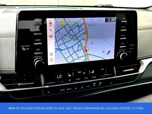 Used 2021 Toyota Sienna XSE FWD image 14