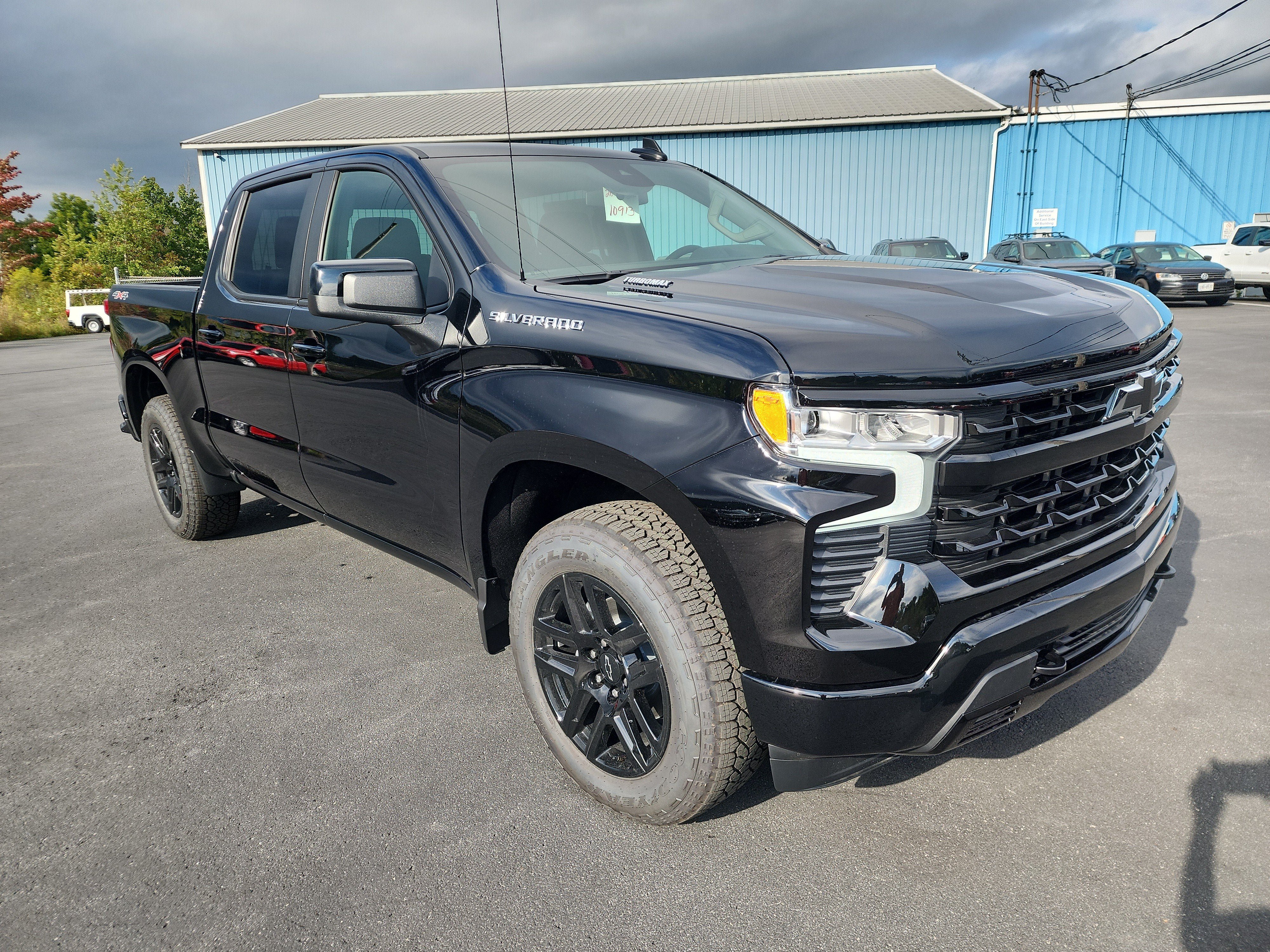 New 2026 Chevrolet Silverado 1500 RST w/ RST Select Package AWD/4WD image 2