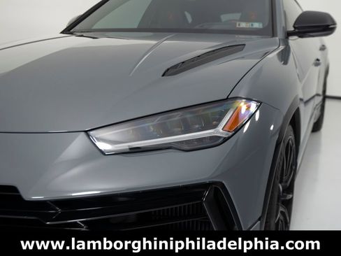 Used 2024 Lamborghini Urus S image 45