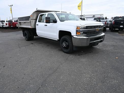 Used 2018 Chevrolet Silverado 3500 W/T w/ WT Convenience Package AWD/4WD image 12