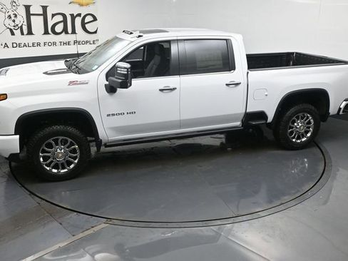 New 2026 Chevrolet Silverado 2500 LTZ w/ Z71 Chrome Sport Edition image 36