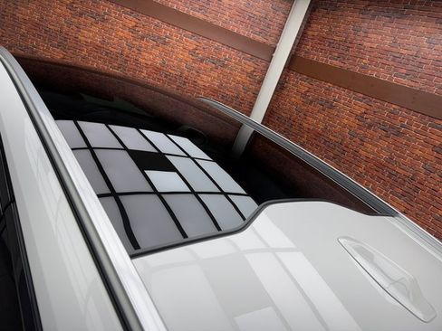 Certified 2025 BMW X3 xDrive30i w/ Convenience Package image 25